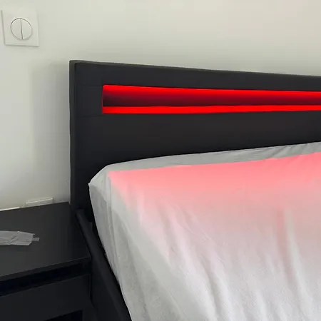 Calais Room Apartman *